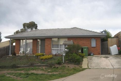 Property photo of 17 Stringybark Place Meadow Heights VIC 3048