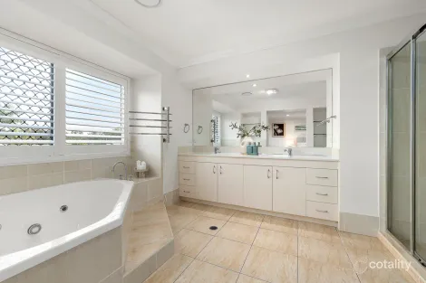 Property photo of 12 Pardalote Place Cashmere QLD 4500
