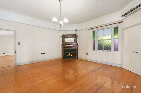 Property photo of 11 Ravenscourt Street Centenary Heights QLD 4350