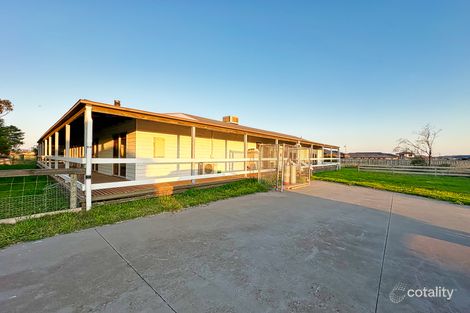Property photo of 185 Camerons Lane Beveridge VIC 3753