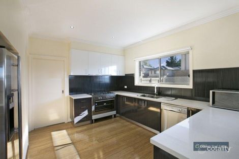 Property photo of 3/6-8 Innes Court Berwick VIC 3806