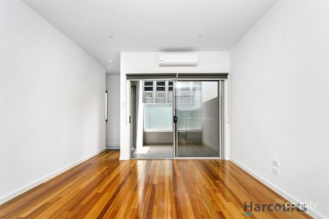 Property photo of 8/11 Winifred Street Essendon VIC 3040