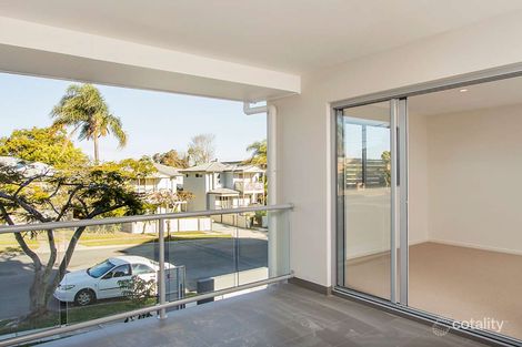 Property photo of 2/36 Hall Street Northgate QLD 4013