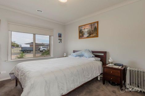 Property photo of 11 Grove Road Marshall VIC 3216