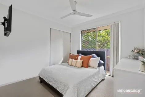 Property photo of 2 Ryan Place Ormeau QLD 4208