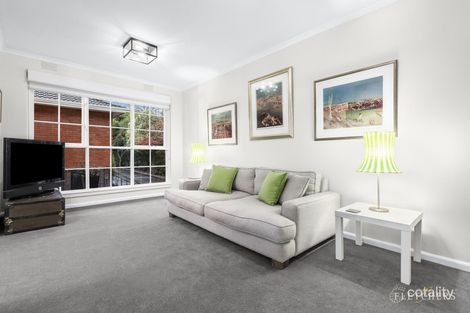 Property photo of 3/7 Essex Road Surrey Hills VIC 3127
