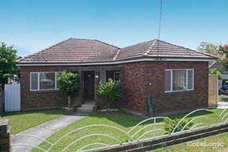 Property photo of 28 Moreton Avenue Kingsgrove NSW 2208