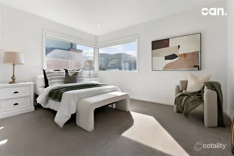 Property photo of 46 Morello Circle Doncaster East VIC 3109