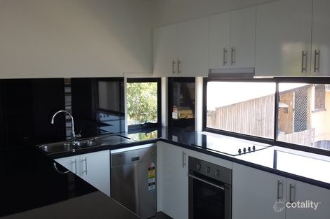 Property photo of 2/46 Yarroon Street Gladstone Central QLD 4680