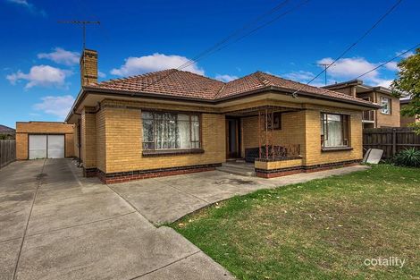 Property photo of 16 Marsden Crescent St Albans VIC 3021
