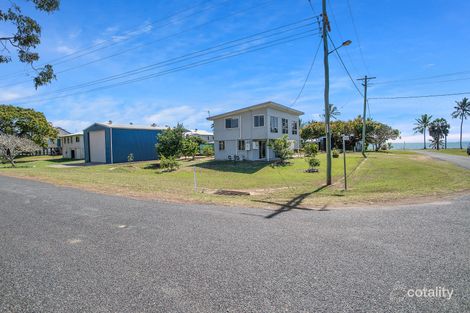 Property photo of 1 Finlayson Street Seaforth QLD 4741