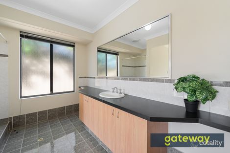 Property photo of 71 Lansdowne Entrance Canning Vale WA 6155