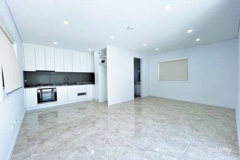Property photo of 10 Hinchen Street Guildford NSW 2161