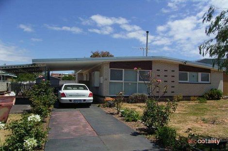 15 Dadley St, Hamilton Hill, WA 6163