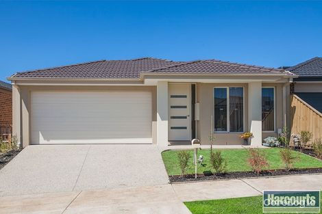 Property photo of 15 Treska Link Lalor VIC 3075