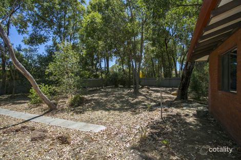 Property photo of 3 Valiant Close Lesmurdie WA 6076