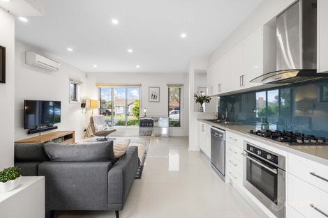 Property photo of 2/8 Bindi Street Glenroy VIC 3046