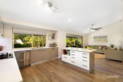 Property photo of 11 Dromana Crescent Helensvale QLD 4212