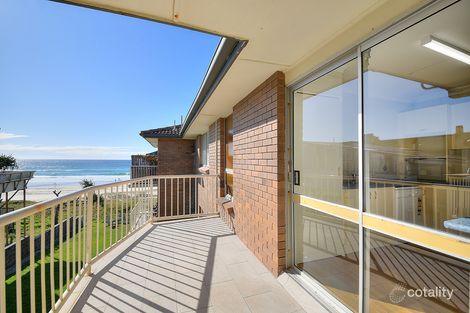 Property photo of 61 Hedges Avenue Mermaid Beach QLD 4218