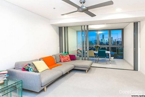 Property photo of 2076/16 Hamilton Place Bowen Hills QLD 4006