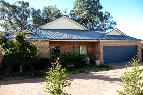 17c Barbour Rd, Thirlmere, NSW 2572