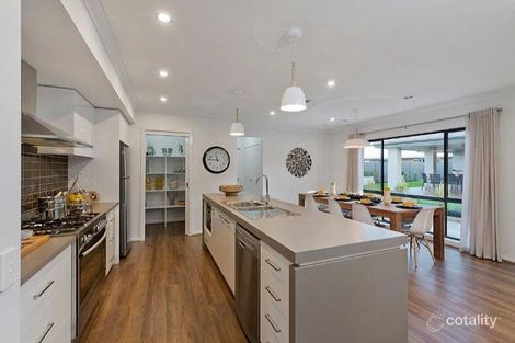 Property photo of 36 Riverside Boulevard Killara VIC 3691