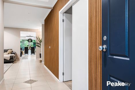 Property photo of 27 Fallingwater Drive Pakenham VIC 3810
