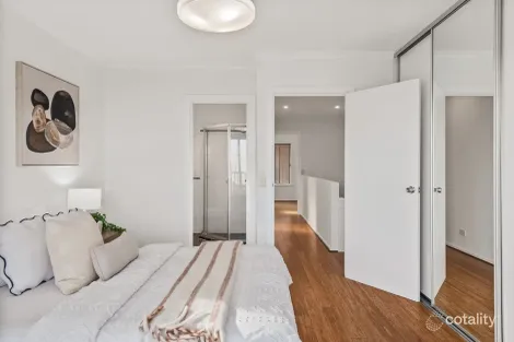 Property photo of 4/2-4 Hurtle Parade Mawson Lakes SA 5095