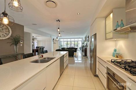 Property photo of 14 Trinity Close Bargara QLD 4670