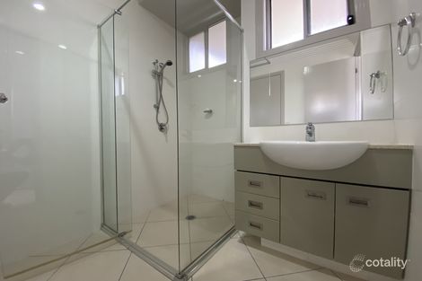 Property photo of 7412 Ellensbrook Drive Hope Island QLD 4212