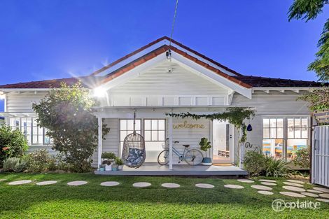 Property photo of 17 Garfield Drive Paddington QLD 4064