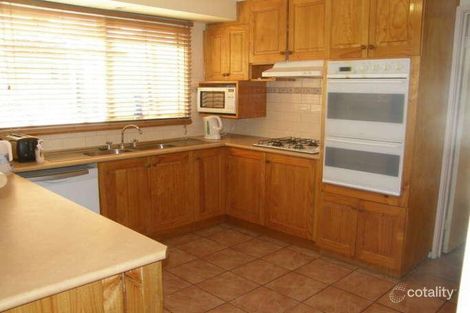 Property photo of 12 Talbot Place Sunbury VIC 3429