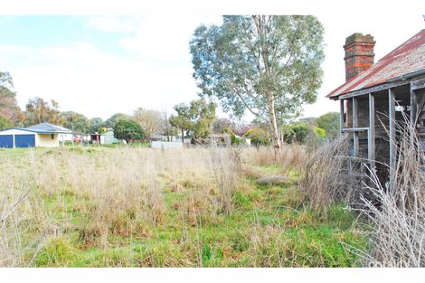 28 Olive St, Mandurama, NSW 2792