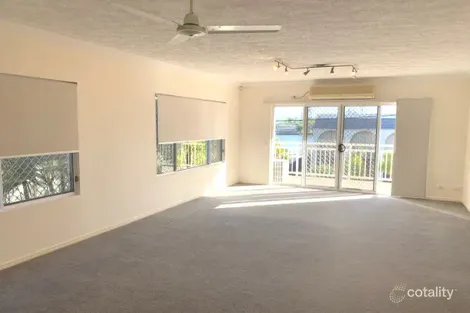 Property photo of 3/7 Holborow Close Surfers Paradise QLD 4217