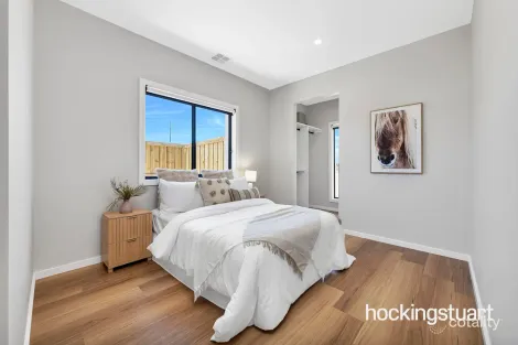 Property photo of 7 Keppels Road Donnybrook VIC 3064