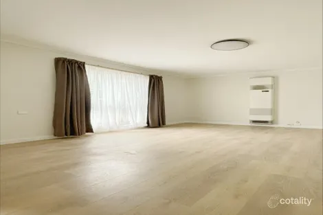 Property photo of 171 Roycroft Avenue Mill Park VIC 3082