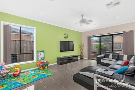 Property photo of 29 Bolivar Esplanade Truganina VIC 3029