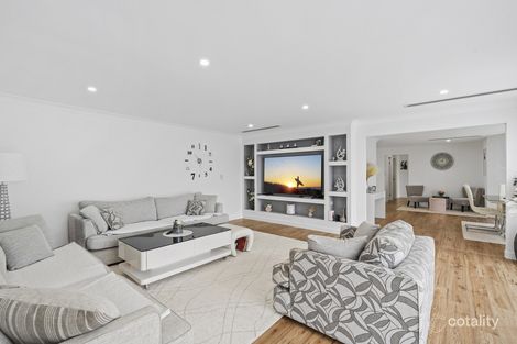 Property photo of 12 Whitian Drive Carrara QLD 4211