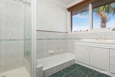 Property photo of 10 Williams Road Mooroolbark VIC 3138
