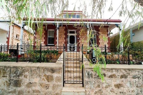 42 Harvest Rd, North Fremantle, WA 6159