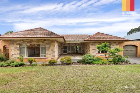 33 Aveland Ave, Trinity Gardens, SA 5068