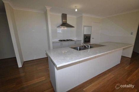 Property photo of 17 Milesi Bend Dalyellup WA 6230