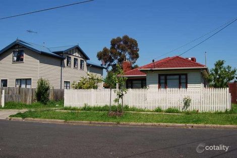 11 Charles St, Sunshine North, VIC 3020