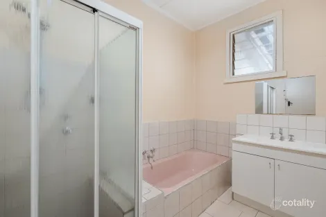 Property photo of 11 Rowland Road Pooraka SA 5095