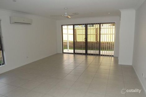 Property photo of 69 Milbrook Crescent Pimpama QLD 4209