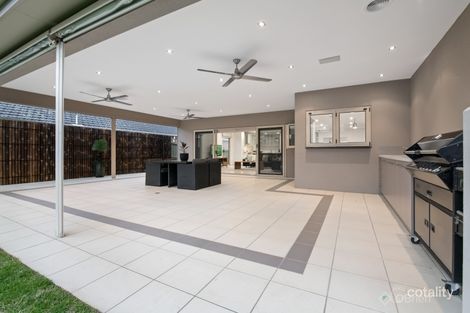 Property photo of 30 Sheldon Drive Berwick VIC 3806