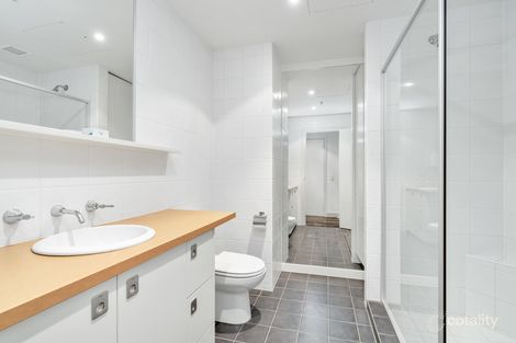 Property photo of 2408/2 Yarra Street Geelong VIC 3220