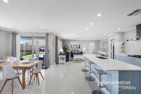 Property photo of 4 Strasbourg Vista Hocking WA 6065