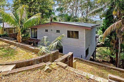 Property photo of 18 Beachcomber Parade North Avoca NSW 2260