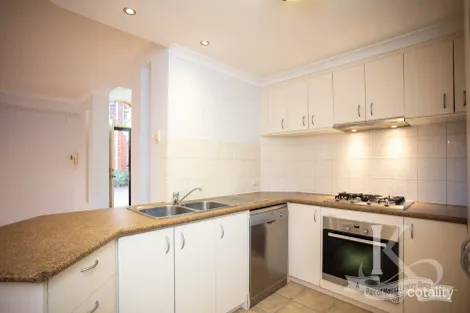 Property photo of 2/31 Windsor Street Perth WA 6000